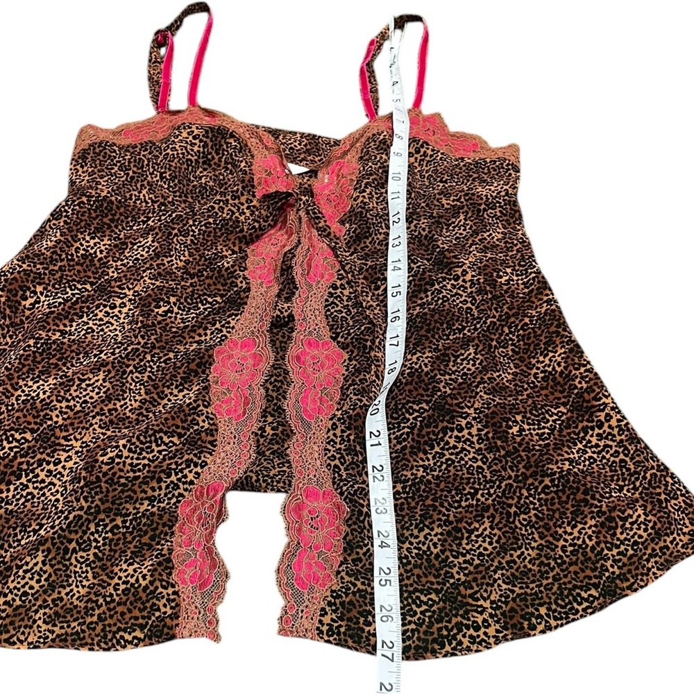 Victoria's Secret Leopard Print Chemise with Pink Accents - Picture 4 of 7